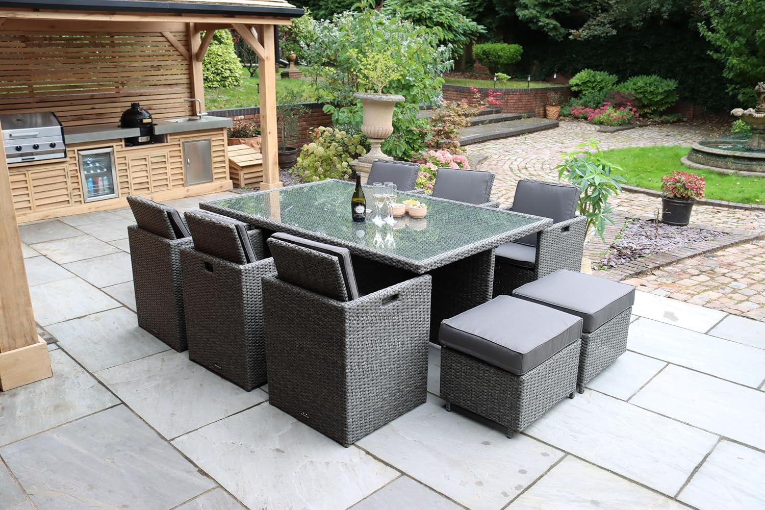 Royalcraft Paris 10 Seater Cube Set